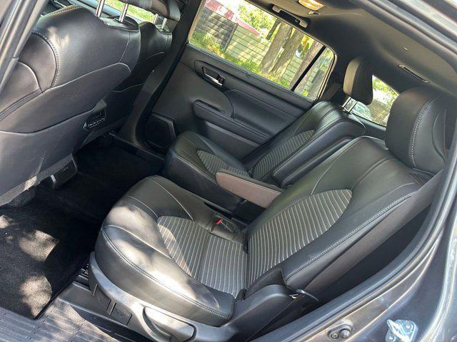 used 2024 Toyota Highlander car, priced at $42,371