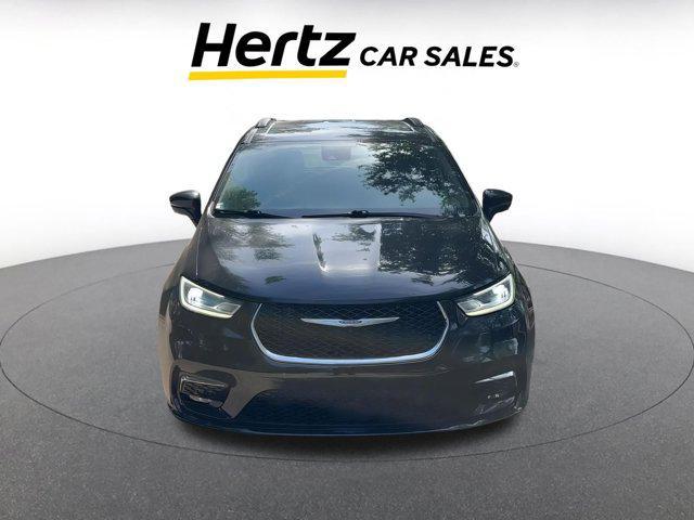 used 2022 Chrysler Pacifica car, priced at $23,422
