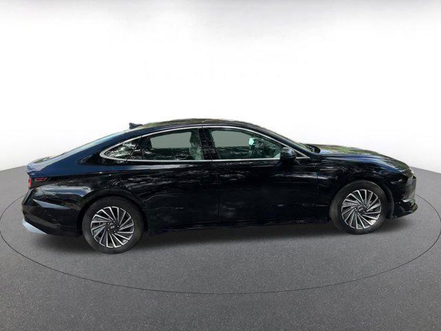 used 2024 Hyundai Sonata Hybrid car, priced at $23,054