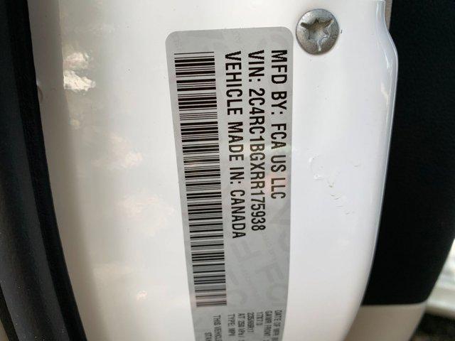 used 2024 Chrysler Pacifica car, priced at $31,966