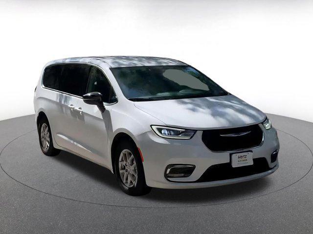used 2024 Chrysler Pacifica car, priced at $31,966