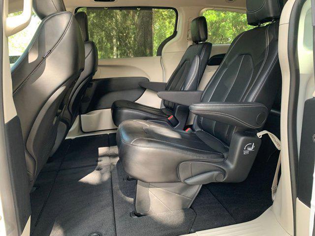 used 2024 Chrysler Pacifica car, priced at $31,966