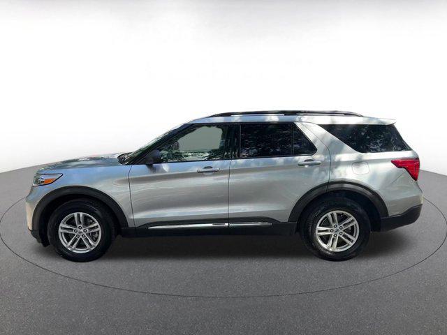 used 2023 Ford Explorer car, priced at $29,900