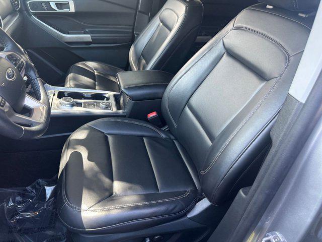 used 2023 Ford Explorer car, priced at $29,900