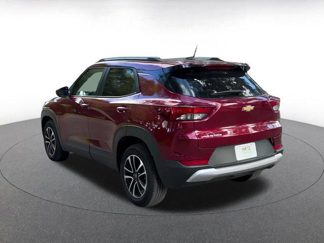 used 2025 Chevrolet TrailBlazer car, priced at $22,149