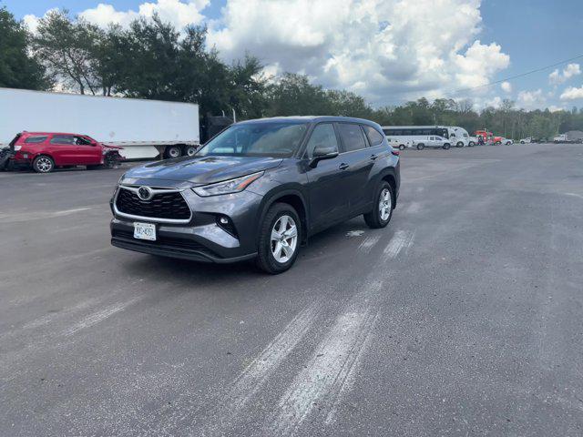 used 2023 Toyota Highlander car, priced at $33,148