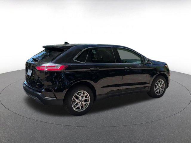 used 2024 Ford Edge car, priced at $23,656