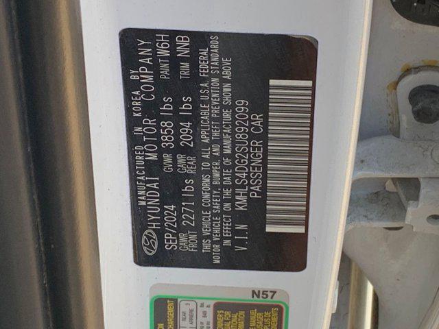 used 2025 Hyundai Elantra car, priced at $19,086