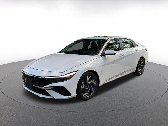 used 2025 Hyundai Elantra car, priced at $19,086