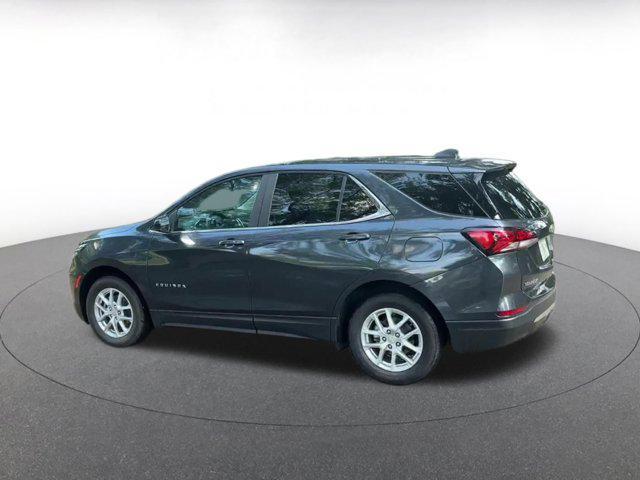 used 2023 Chevrolet Equinox car, priced at $21,007