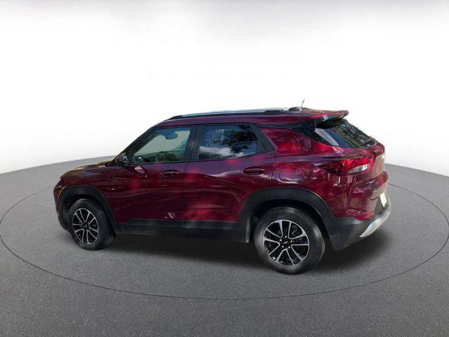 used 2025 Chevrolet TrailBlazer car, priced at $23,079