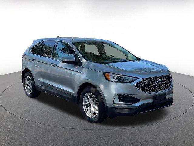 used 2024 Ford Edge car, priced at $23,625