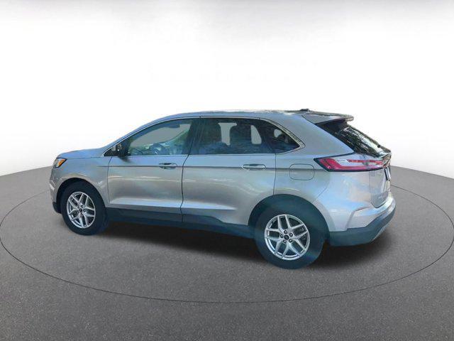 used 2024 Ford Edge car, priced at $23,625