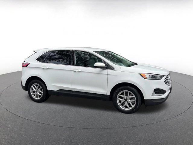 used 2024 Ford Edge car, priced at $21,891