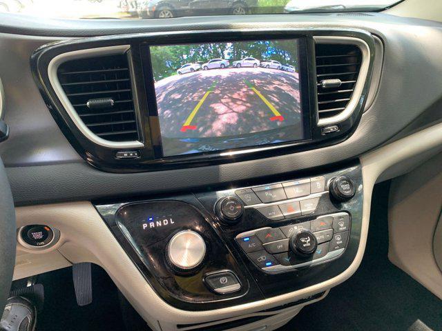 used 2024 Chrysler Pacifica car, priced at $32,678