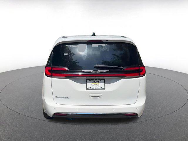 used 2023 Chrysler Pacifica car, priced at $23,507
