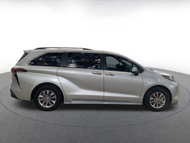 used 2022 Toyota Sienna car, priced at $27,500