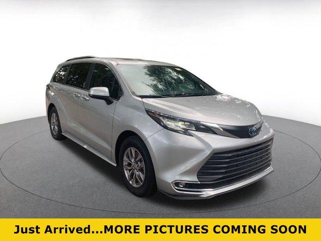 used 2022 Toyota Sienna car, priced at $27,500