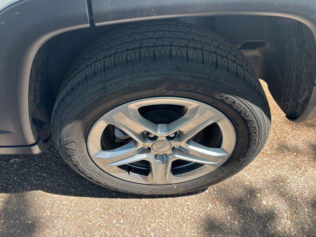 used 2023 Jeep Compass car, priced at $21,125