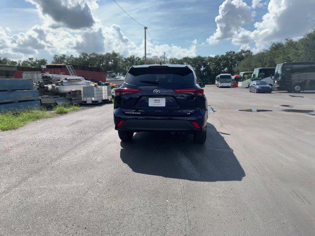 used 2023 Toyota Highlander car, priced at $31,461