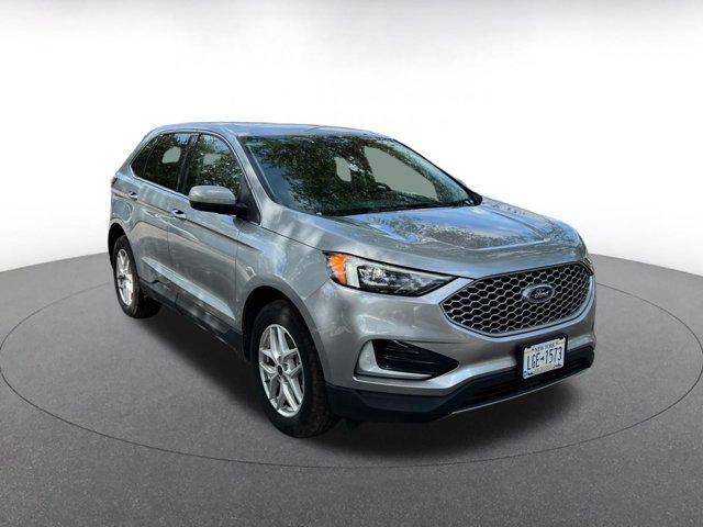 used 2024 Ford Edge car, priced at $24,675