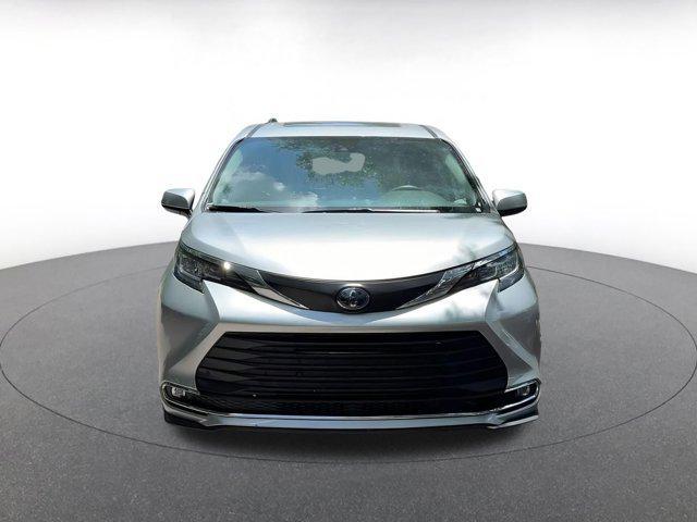 used 2023 Toyota Sienna car, priced at $37,830
