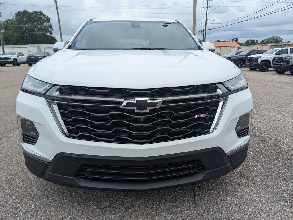 used 2023 Chevrolet Traverse car, priced at $29,799