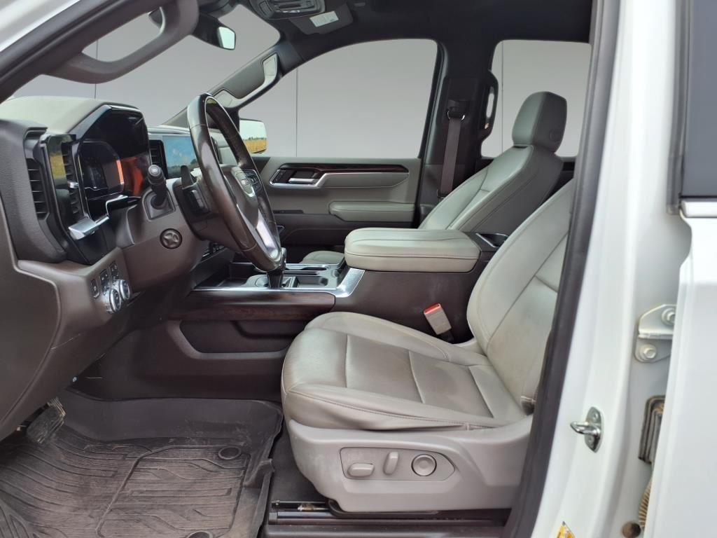 used 2023 GMC Sierra 1500 car, priced at $41,899