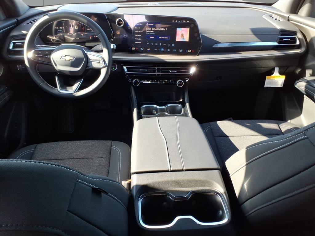 new 2026 Chevrolet Traverse car, priced at $40,594