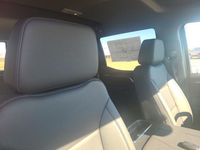 new 2025 Chevrolet Silverado 1500 car, priced at $53,246