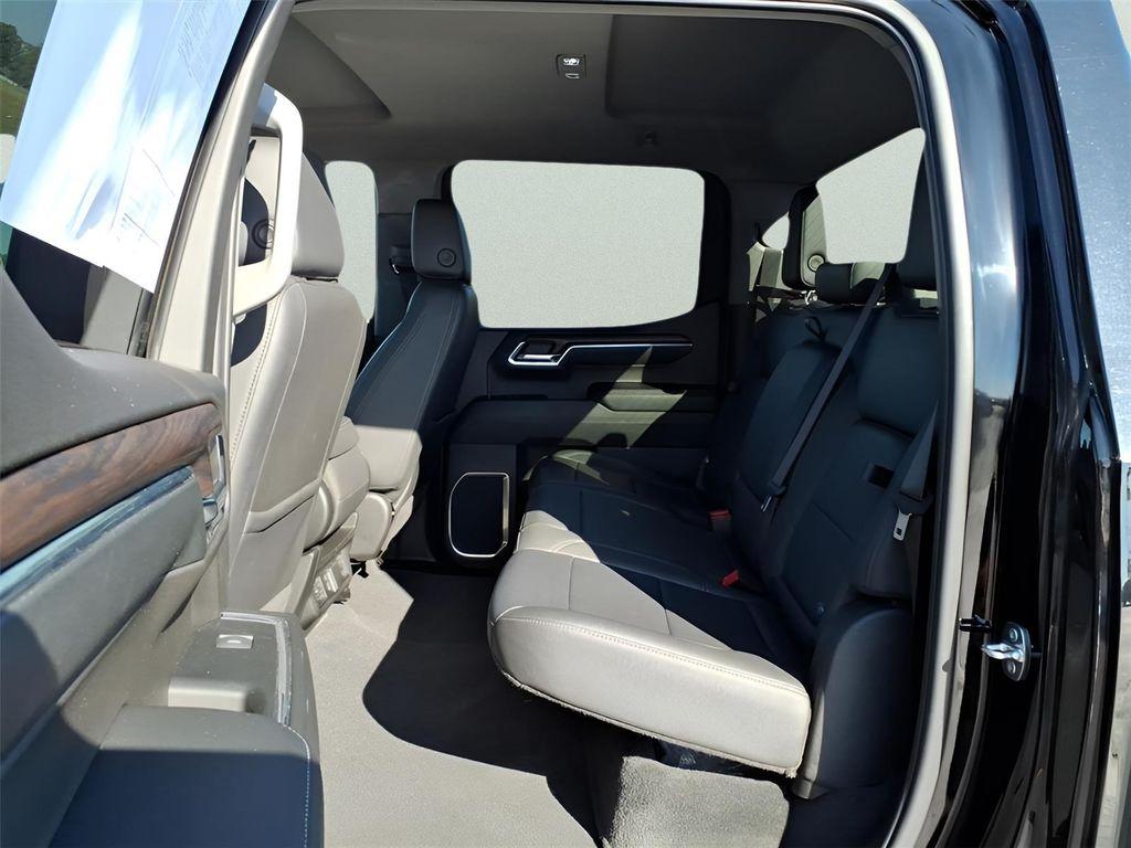 used 2024 GMC Sierra 1500 car, priced at $44,989
