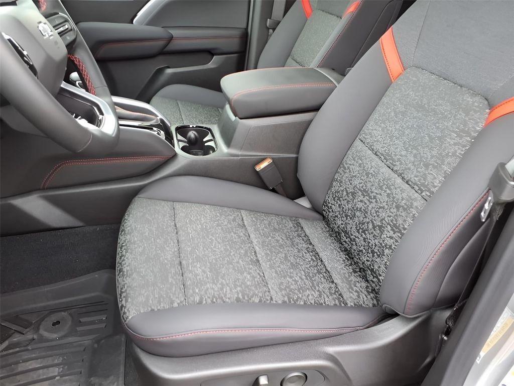 new 2024 Chevrolet Colorado car, priced at $41,107