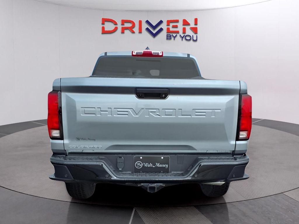 new 2024 Chevrolet Colorado car, priced at $41,107