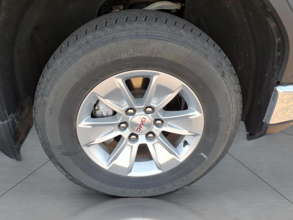 used 2023 GMC Sierra 1500 car, priced at $25,199