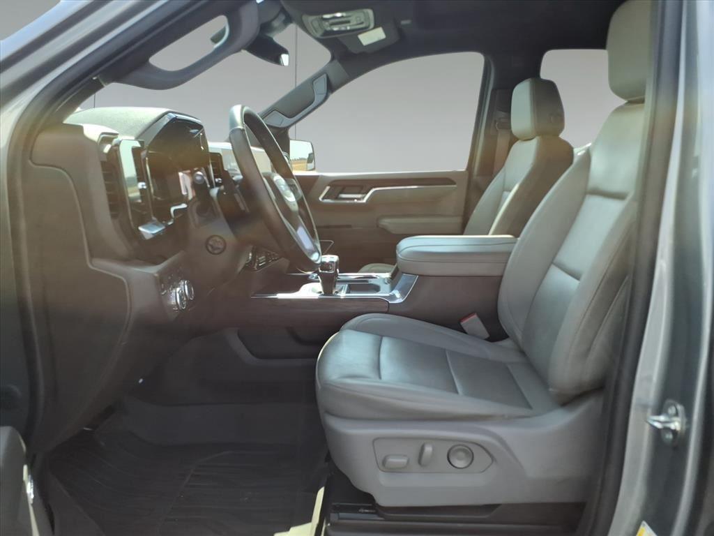 used 2024 GMC Sierra 1500 car, priced at $45,599