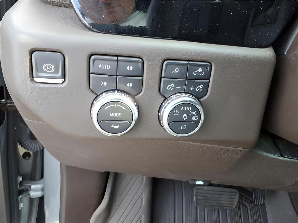 used 2024 GMC Sierra 1500 car, priced at $43,164