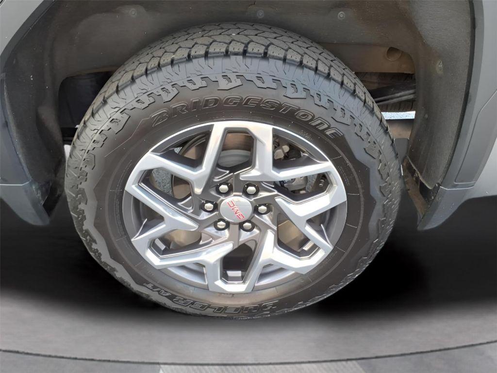 used 2024 GMC Sierra 1500 car, priced at $43,164