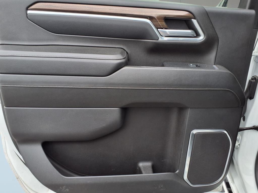 used 2024 Chevrolet Silverado 2500 car, priced at $42,589