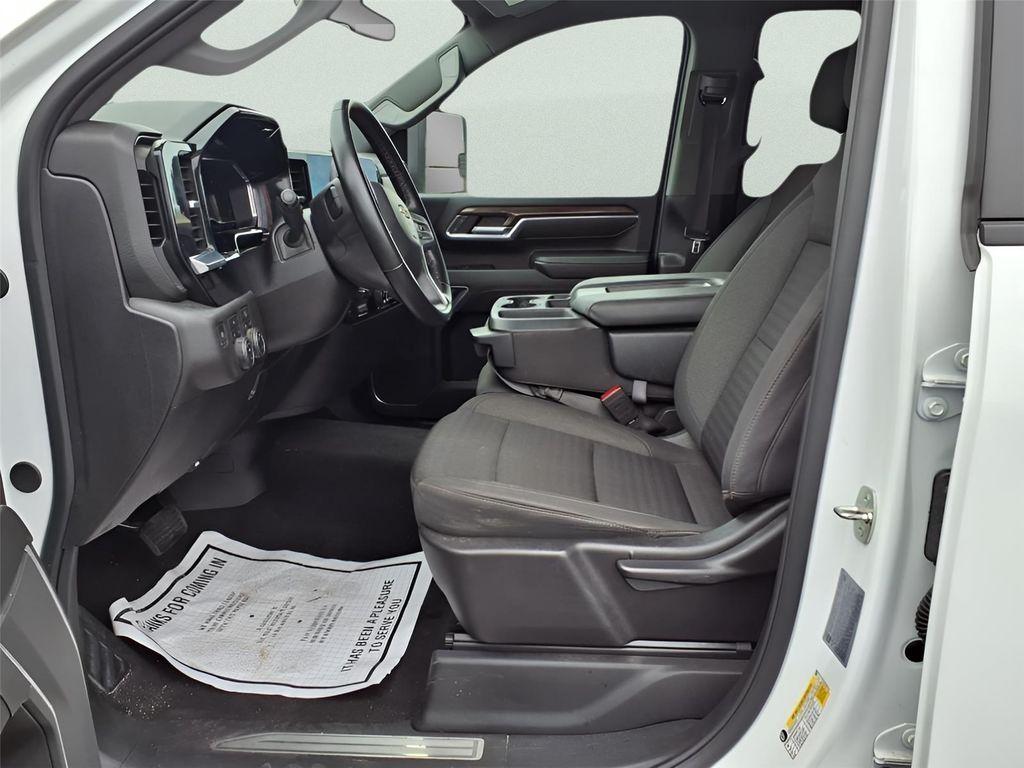 used 2024 Chevrolet Silverado 2500 car, priced at $42,589