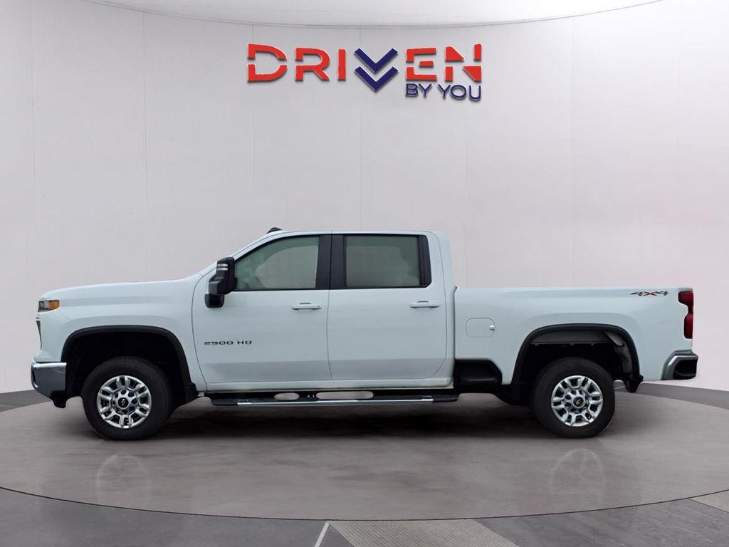 used 2024 Chevrolet Silverado 2500 car, priced at $42,344