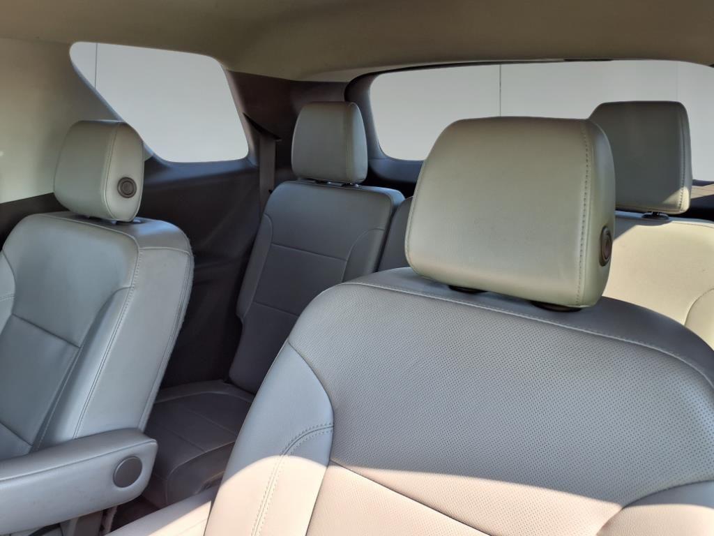 used 2018 Chevrolet Traverse car, priced at $16,699