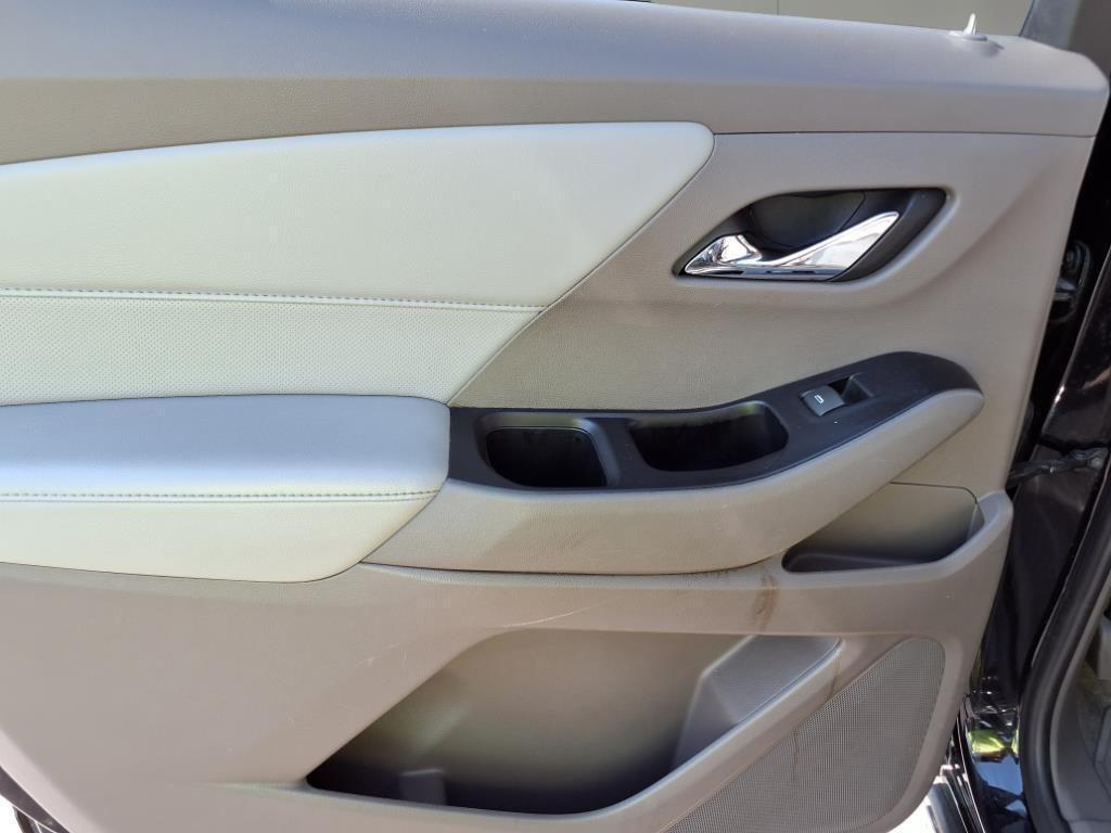 used 2018 Chevrolet Traverse car, priced at $16,699