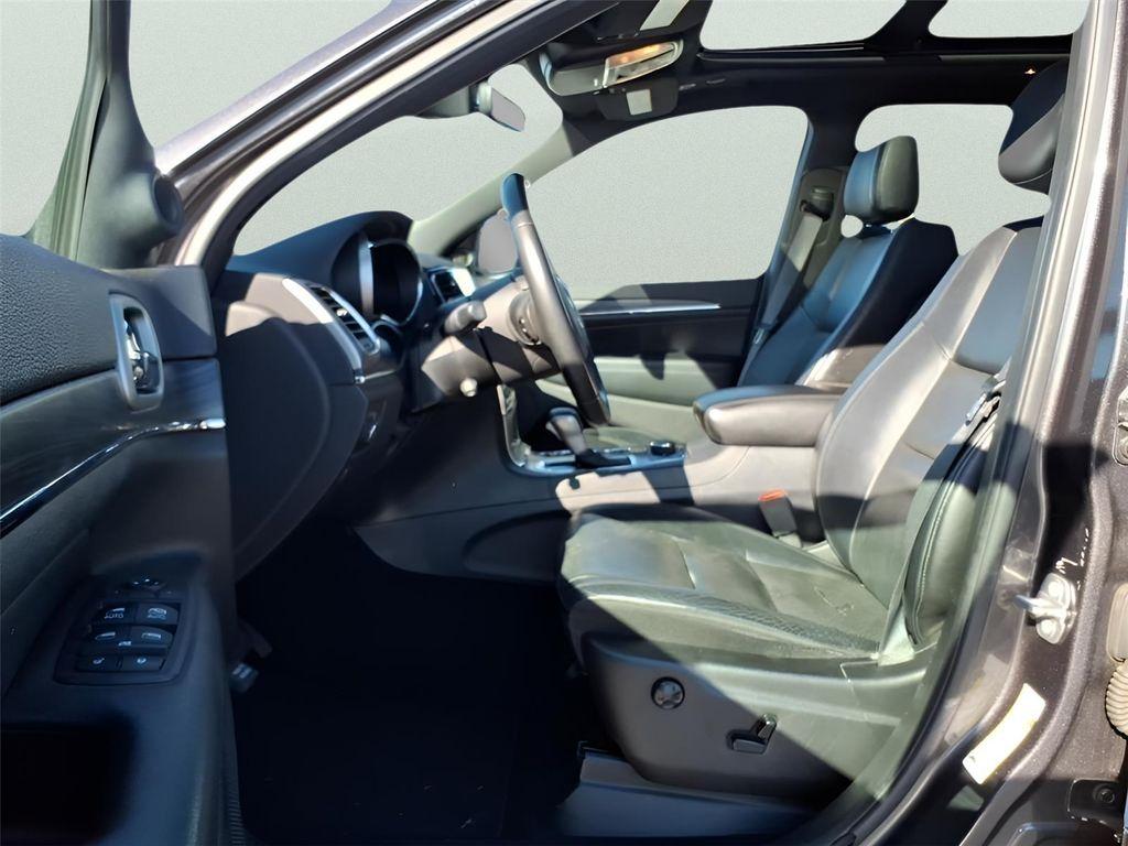used 2019 Jeep Grand Cherokee car, priced at $20,456