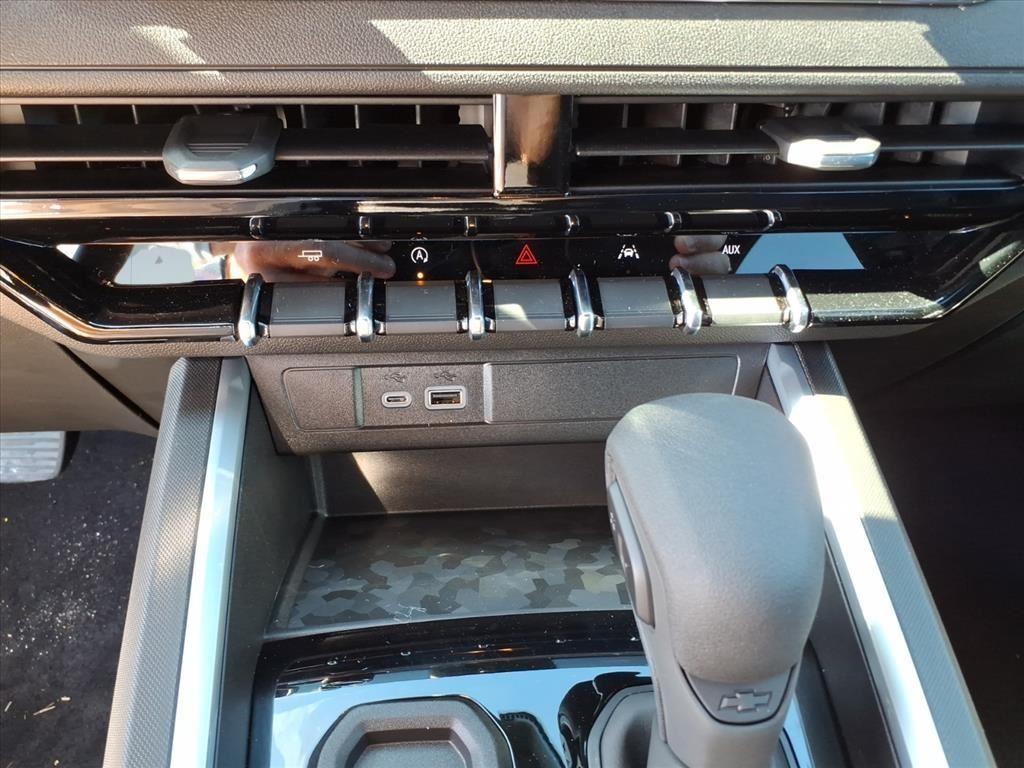 new 2026 Chevrolet Colorado car, priced at $31,946