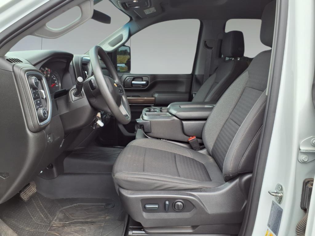 used 2022 Chevrolet Silverado 2500 car, priced at $45,199