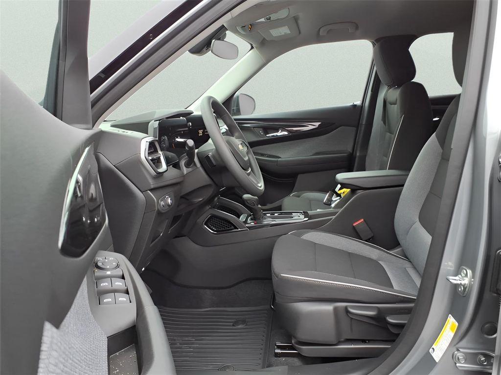 new 2026 Chevrolet TrailBlazer car, priced at $26,074