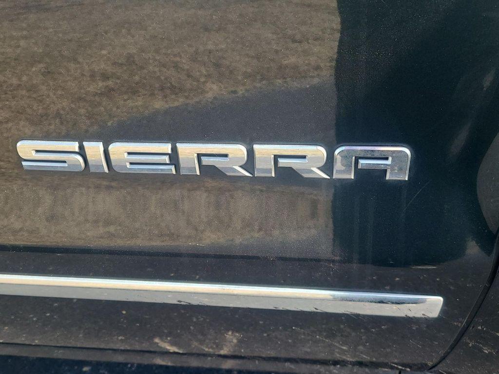 used 2018 GMC Sierra 1500 car, priced at $26,129