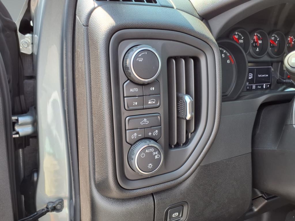 new 2026 Chevrolet Silverado 1500 car, priced at $43,648