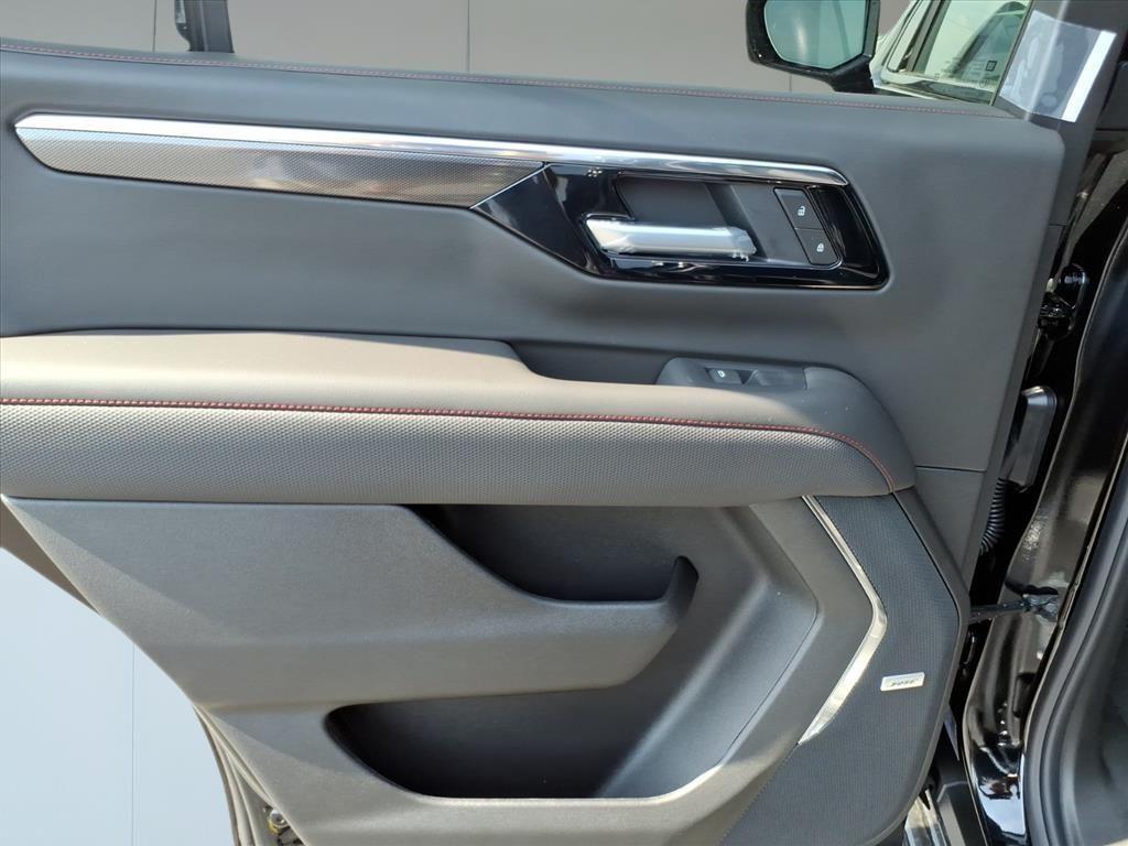 new 2026 Chevrolet Tahoe car, priced at $75,720