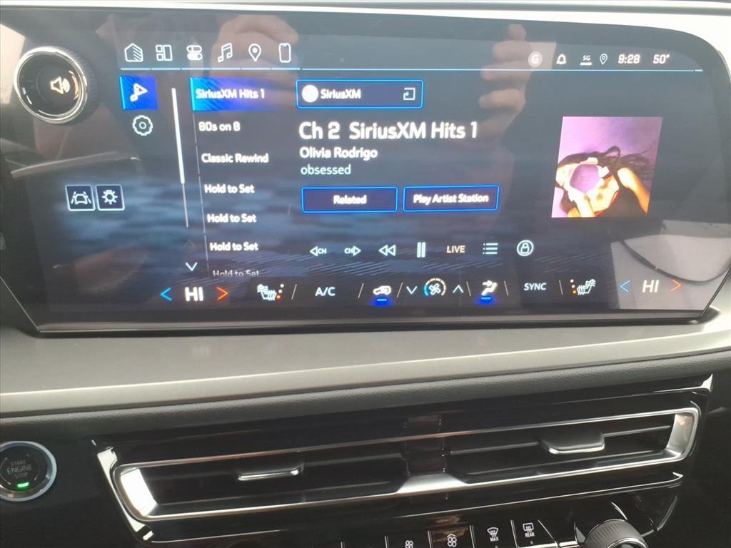 new 2026 Chevrolet Traverse car, priced at $40,940